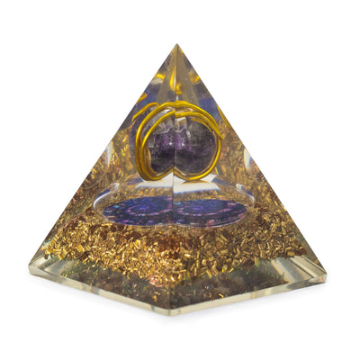 Pirâmide Média Orgonite com Ametista e Cobre 7x6 cm