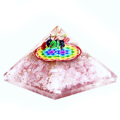 Pirâmide Orgonite de Quartzo Rosa com Padrão Arco-íris da Flor da Vida