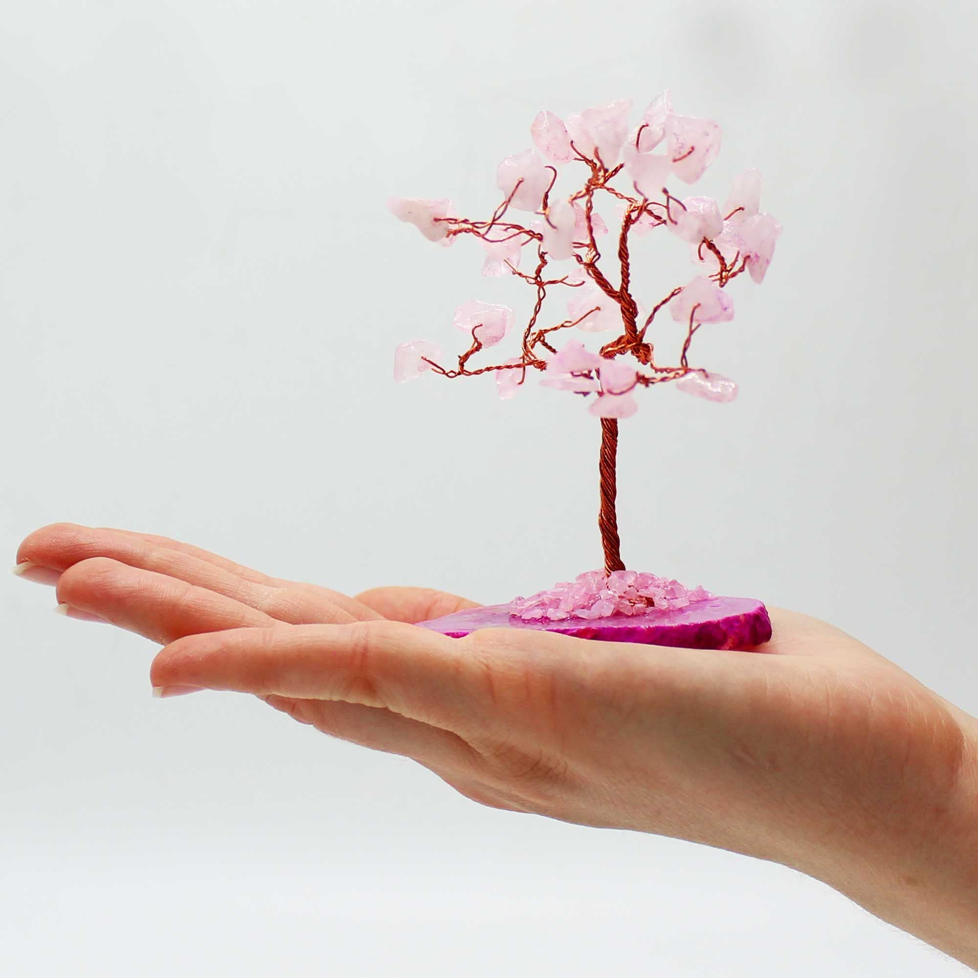 Árvore Mágica de Pedras de Quartzo Rosa em Base de Ágata Rosa
