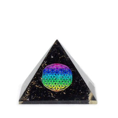 Pirâmide Orgone de Turmalina Negra 5,5x4,5cm com Flor da Vida