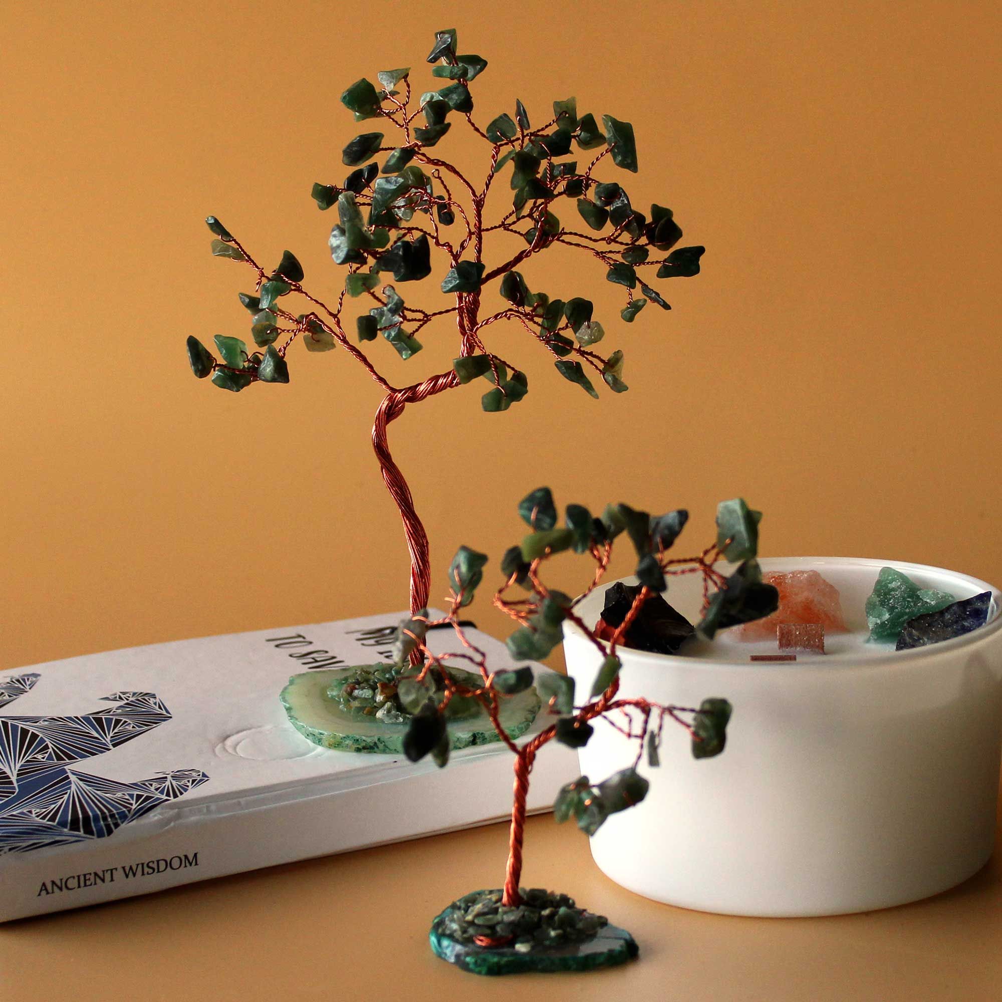 Árvore de Aventurina em Base de Ágata - Verde, 10 cm, 35 Cristais