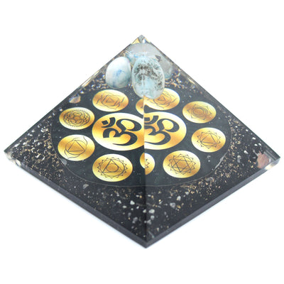 Pirâmide Orgonite Midnight Om Chakra