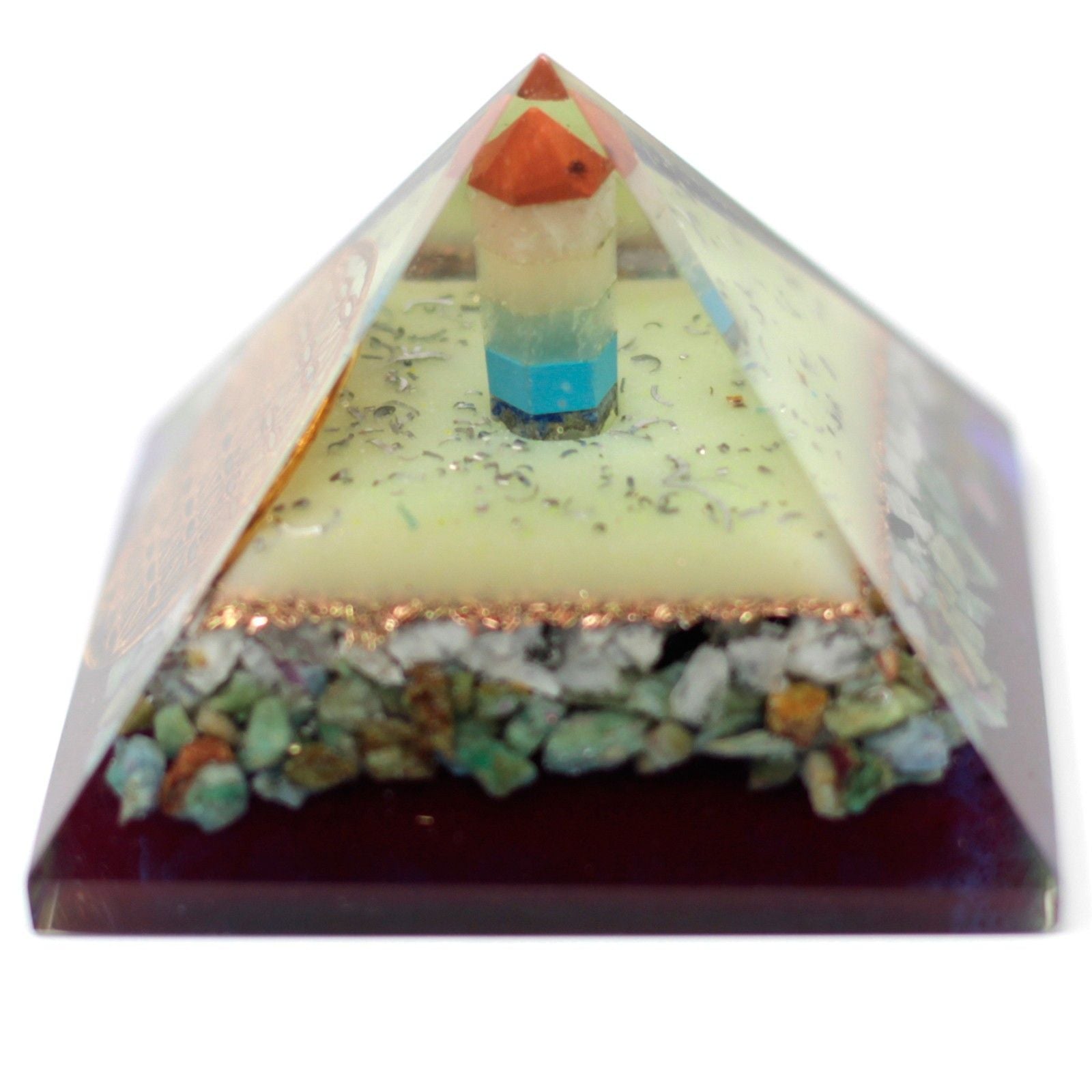 Pirâmide Orgonite Grande 70mm com símbolo da flor da vida