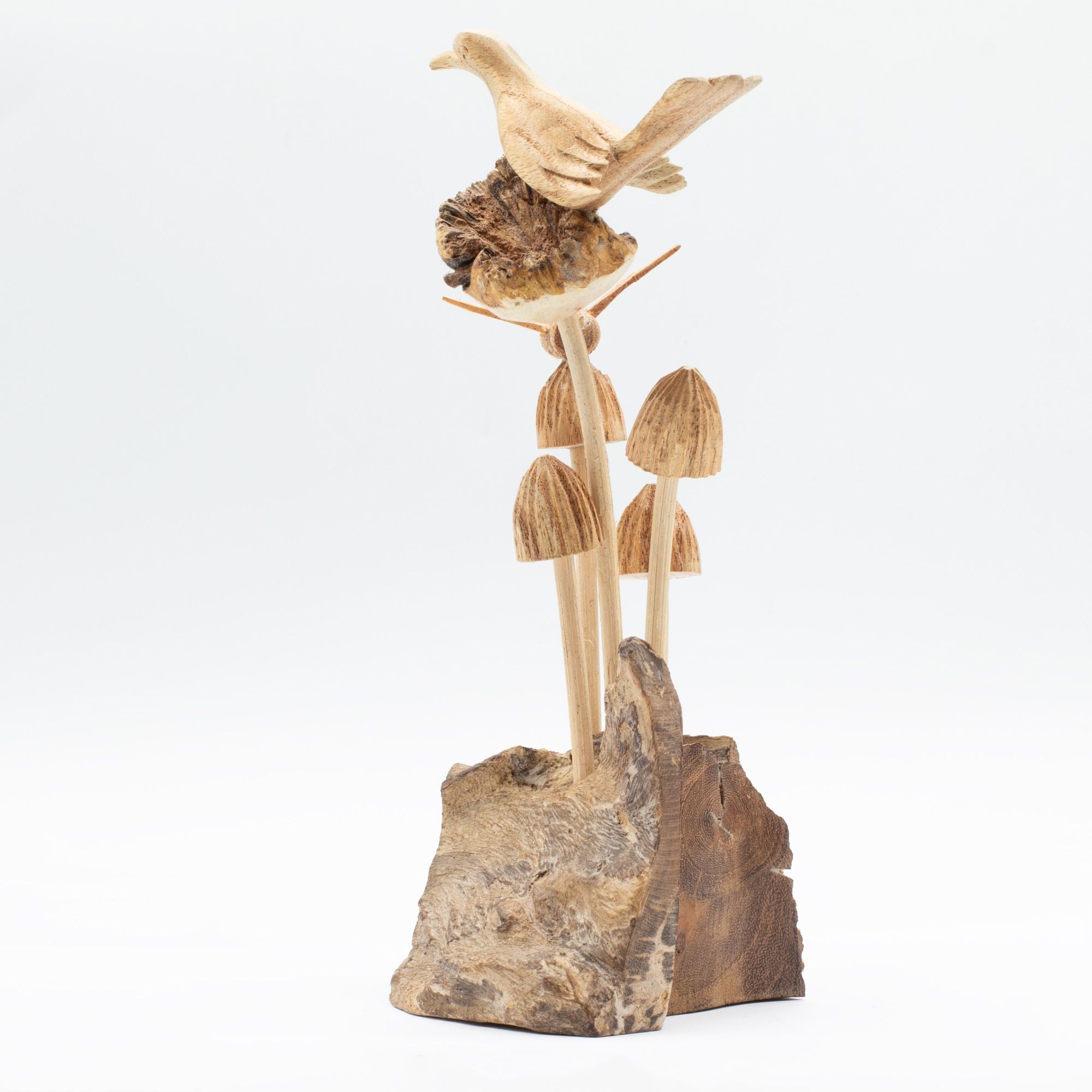 Escultura em Madeira Parasita