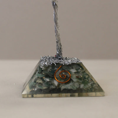 Árvore da Sorte com Base de Orgonite com 80 Pedras de Ágata Musgosa