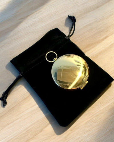 Bússola de Latão à Prova de Água com Efeito Luminoso - Essencial para Caminhadas e Campismo, personalização com gravação