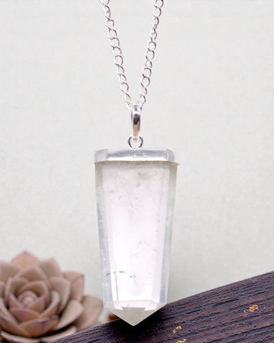 Raio de Cristal – Pendente Plano de Quartzo Cristal de Rocha em Corte de Cristal