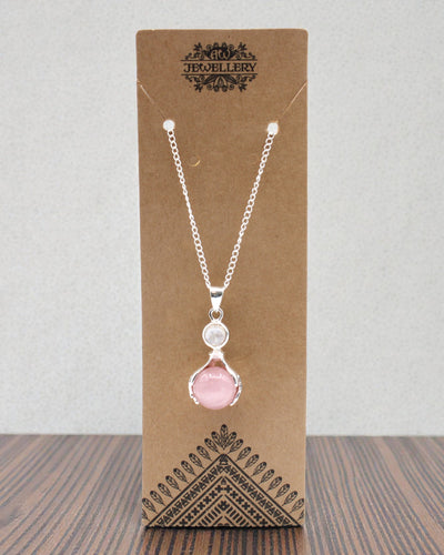 Crystal Hands – Pendente de Mãos Curativas em Quartzo Rosa