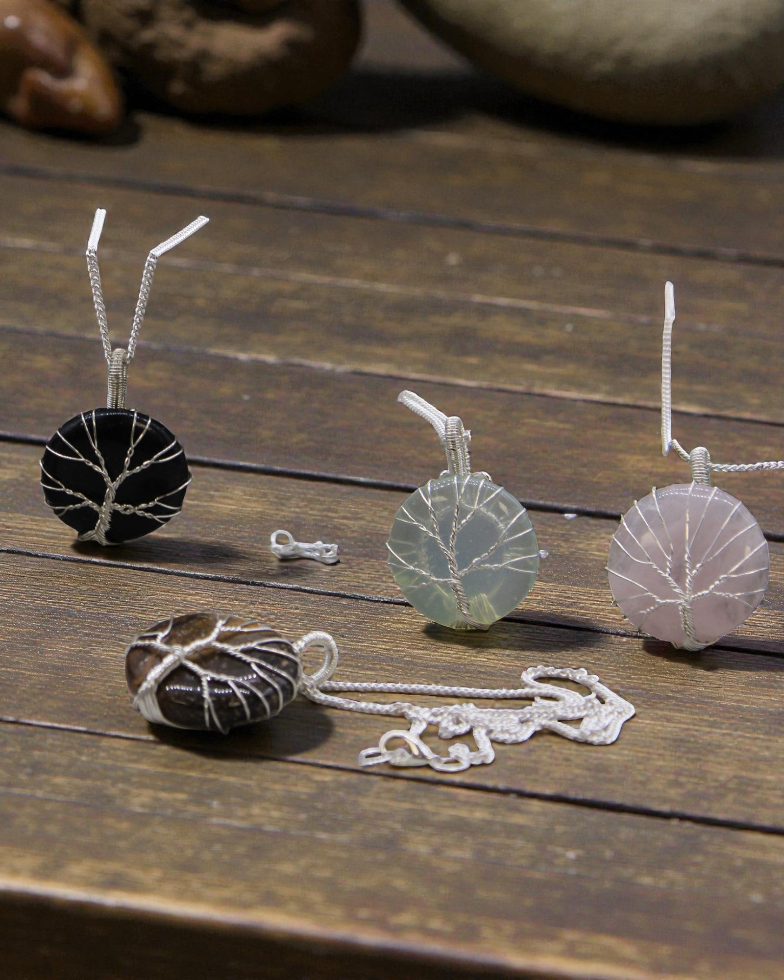 Árvore da Luz – Colar com Opalita e Árvore da Vida