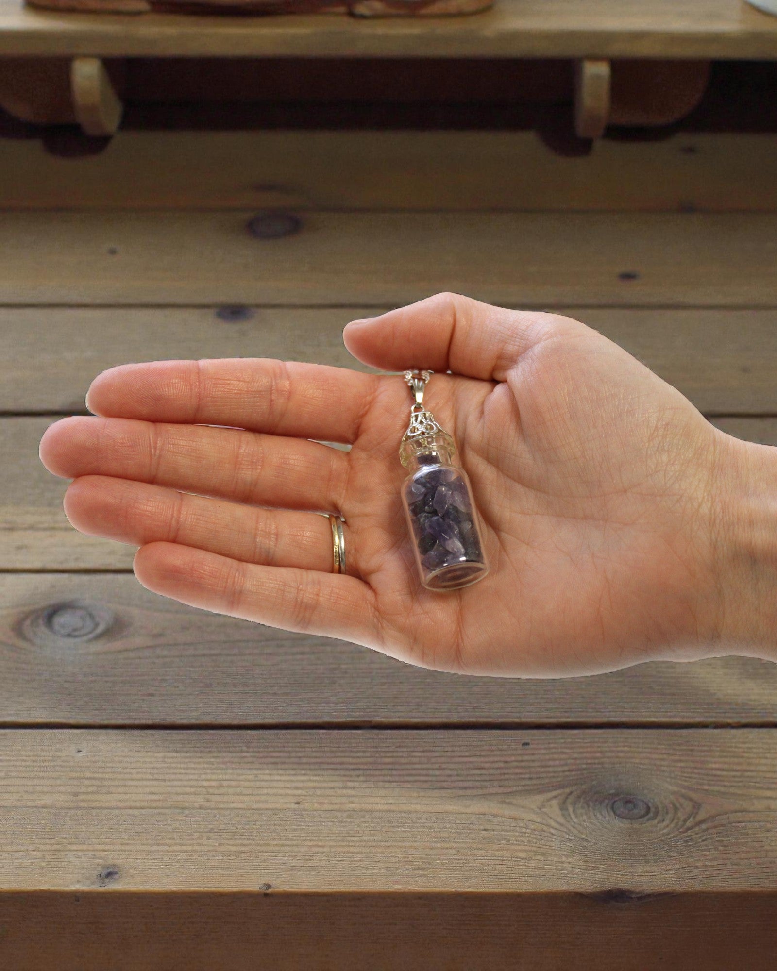 Garrafa de Serenidade – Colar com Ametista numa Ampola