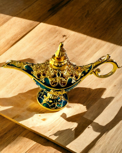 Pequena Lâmpada de Aladino Feita à Mão - Artesanato Artístico em Metal para Decoração de Casa, gravura
