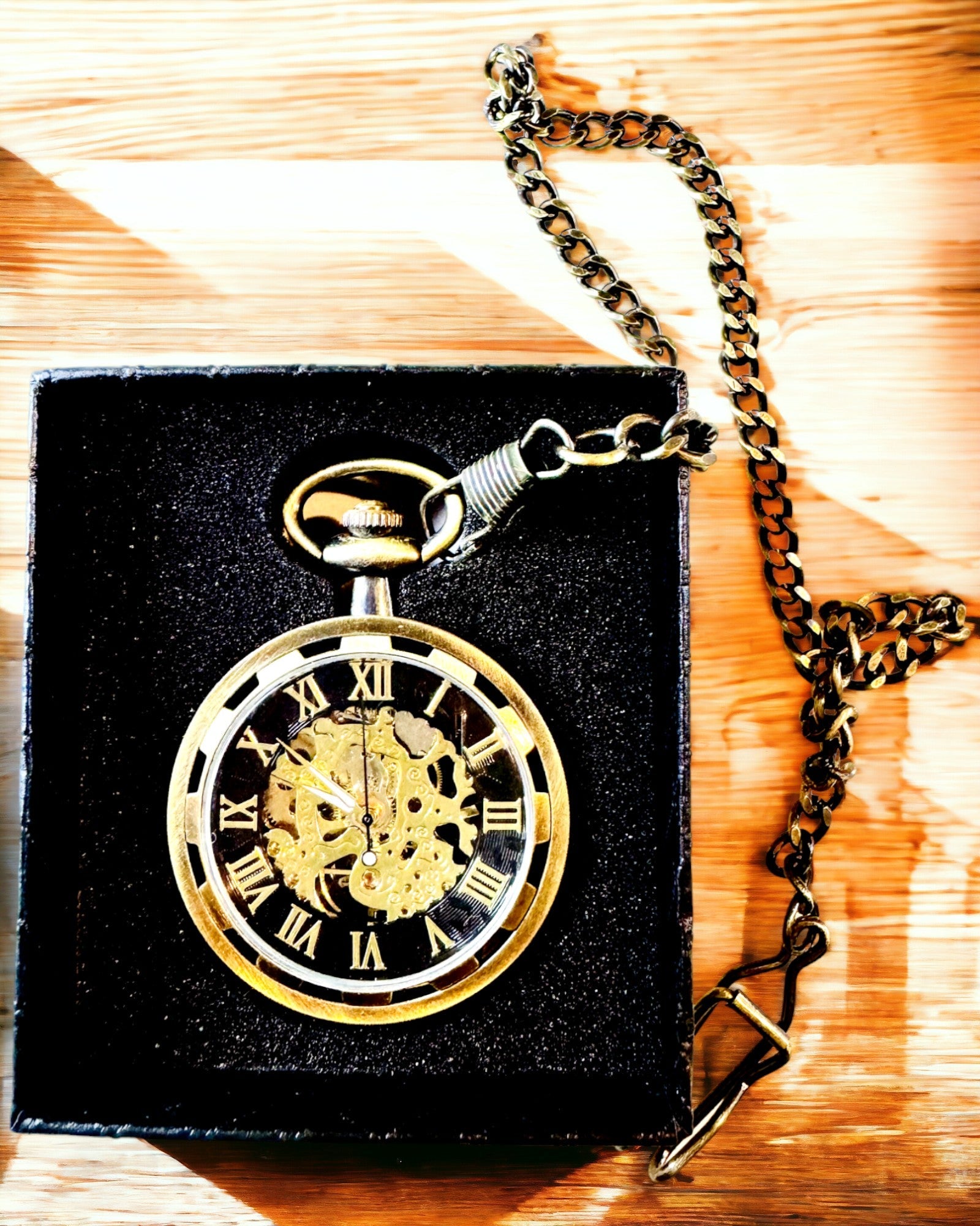Relógio de Bolso Retro – Mecânico, Cor ouro escovado com preto, Luxuoso, Resistente à água, Semi-automático, personalização com gravação