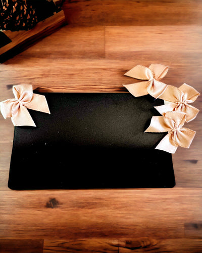 Cartão de Visita Exclusivo em Metal Preto com Possibilidade de Personalização – Ideal para Presente