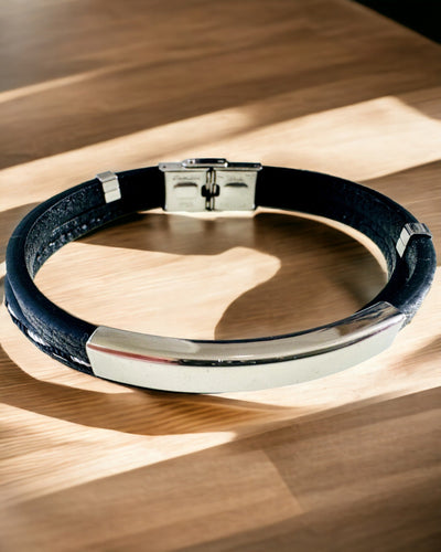 Pulseira Desportiva de Pele PU e Aço Inoxidável com Possibilidade de Gravação – 3 Cores