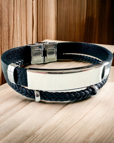 Pulseira Masculina de Pele PU e Aço Inoxidável com Possibilidade de Gravação – Disponível em Duas Opções de Cores