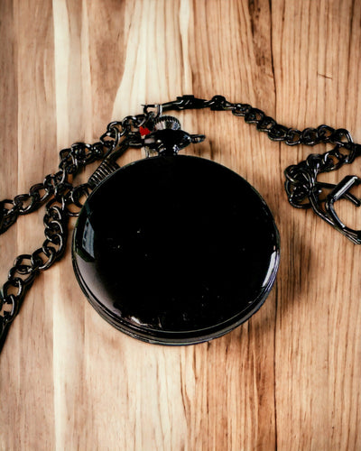 Relógio de bolso preto "Elegancja Czasu" com opção de personalização
