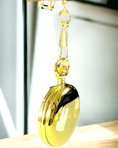 Relógio de Bolso Dourado com Possibilidade de Gravação