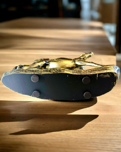 Estatueta de Cavalo a Galopar em Resina com Opção de Gravação