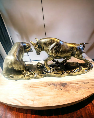 Escultura "Dois Rivais" - Touro e Urso - Simbolismo do Mercado Financeiro, Possibilidade de Gravação - cor Cobre