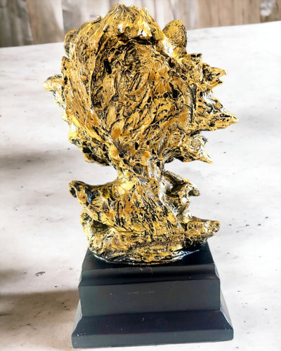 Leão Real - Figura Decorativa Majestosa com Possibilidade de Gravação, 2 variantes de cores à escolha, para presente