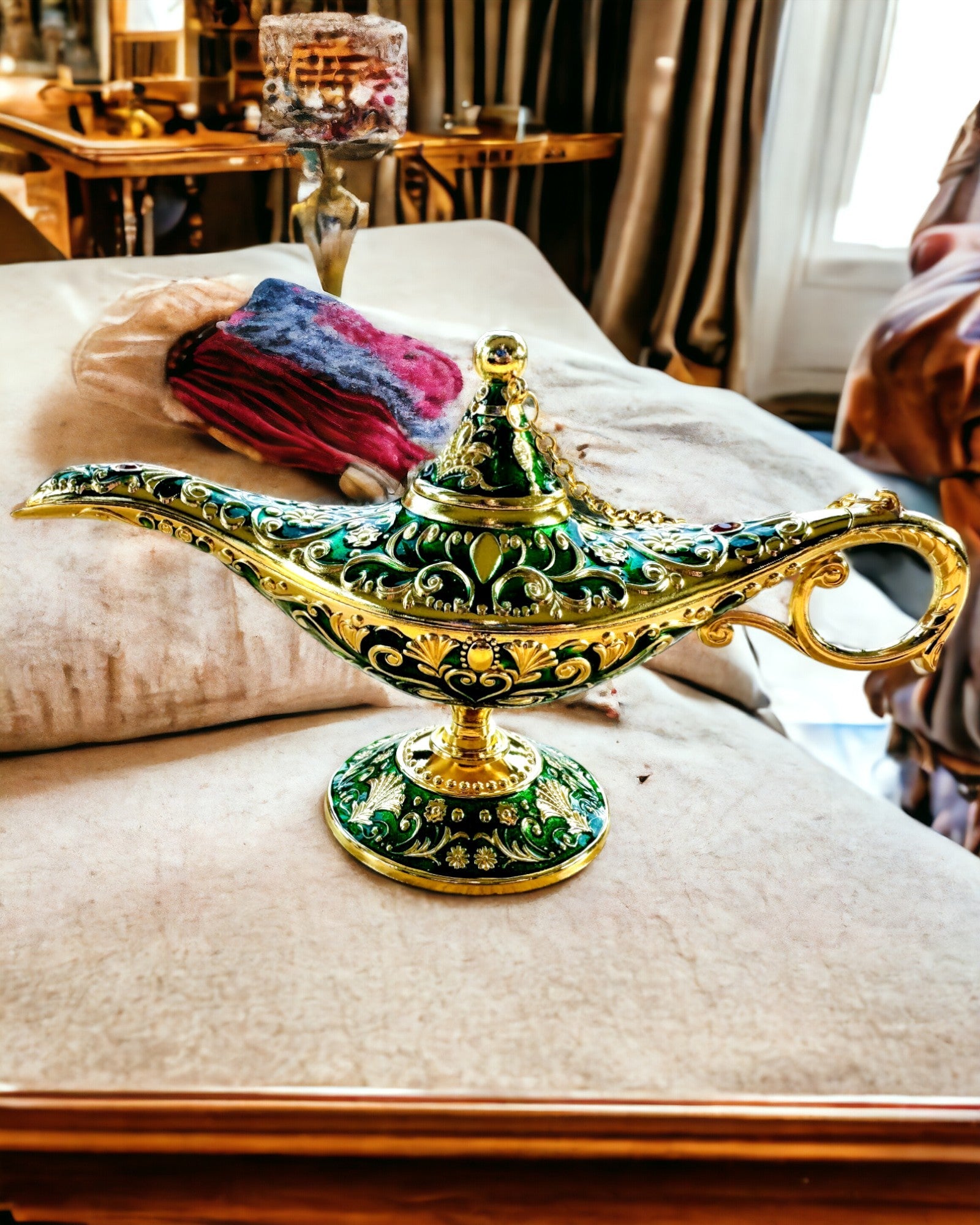 Lâmpada Mágica de Aladino com Opção de Gravação - Variante Verde Escuro, entrelaçada com dourado