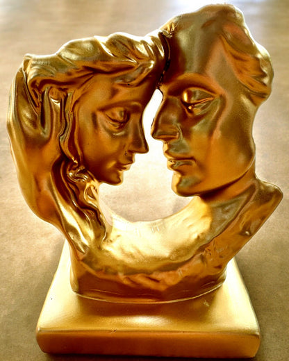 Figura "Złote Złączenie" - 13,5 cm de altura, Decorativa com Opção de Gravação