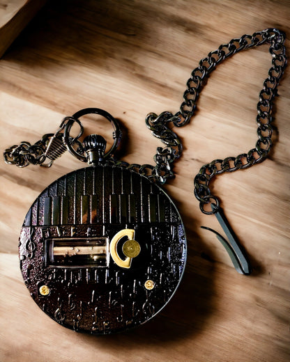 Relógio de bolso "Astrum Temporis" - Moldura prateada. Possibilidade de personalização com gravação