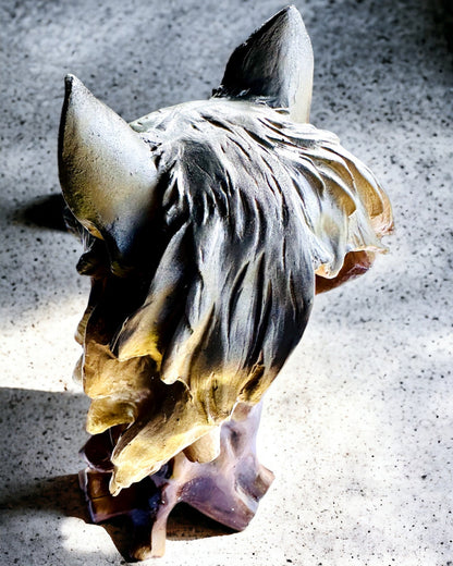 "Wilczy Duch" – Estatueta Decorativa com possibilidade de personalização com gravação, para presente