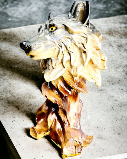 "Wilczy Duch" – Estatueta Decorativa com possibilidade de personalização com gravação, para presente