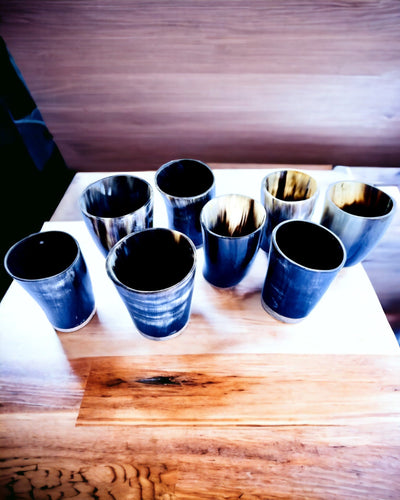 Pequeno Copo Feito à Mão com Opção de Gravação, Copo Indiano, possibilidade de personalização para presente, gravação. Cor escura