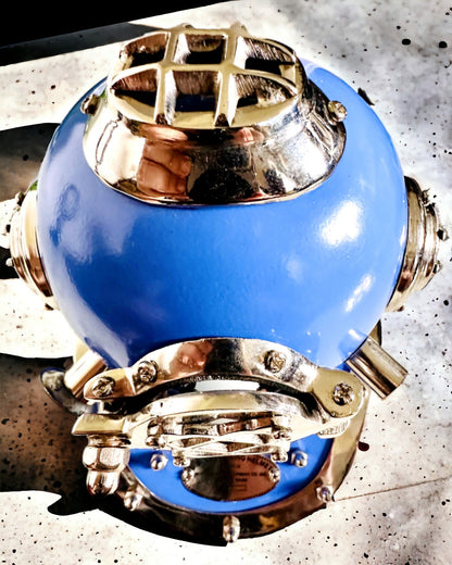 Capacete do Explorador das Profundezas - Edição de Colecionador com Possibilidade de Gravação