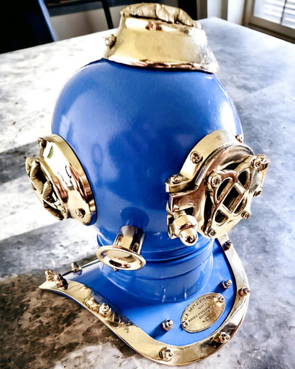 Capacete do Explorador das Profundezas - Edição de Colecionador com Possibilidade de Gravação