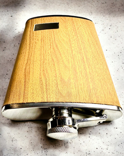 Conjunto de Madeira "Piersiówka Elegance" com possibilidade de personalização por gravação