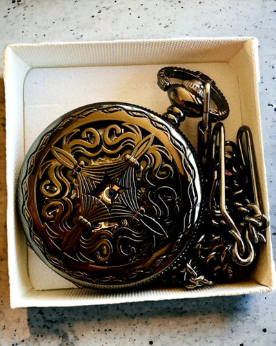 Relógio de Bolso "Czas Mistrzów" - Edição Premium com Possibilidade de Gravação