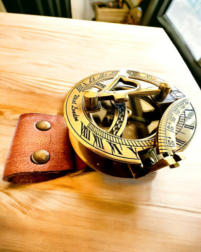 Relógio de Sol "Bússola Antiga", relógio de pulso com bússola, possibilidade de personalização com gravação