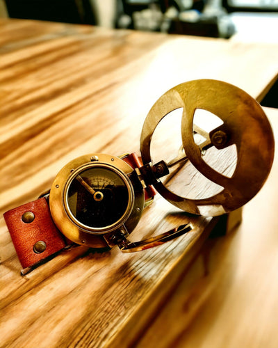 Relógio de Sol "Bússola Antiga", relógio de pulso com bússola, possibilidade de personalização com gravação