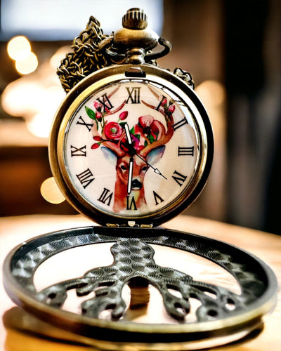 Relógio de Bolso Guardião da Floresta - Elegante Relógio com Motivo de Veado, possibilidade de personalização com gravação