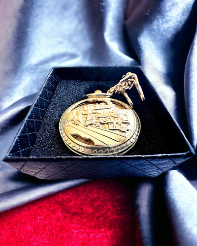 Relógio de Bolso "Imperialny Pociąg", possibilidade de personalização com gravação, cor dourada