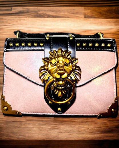 Bolsa Quadrada de Ombro Roxo Claro com Motivo de Leão – Bolsa Elegante de Pele PU Texturizada. Personalização com gravação