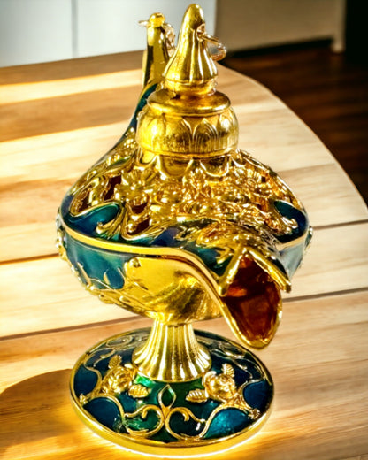 Pequena Lâmpada de Aladino Feita à Mão - Artesanato Artístico em Metal para Decoração de Casa, gravura