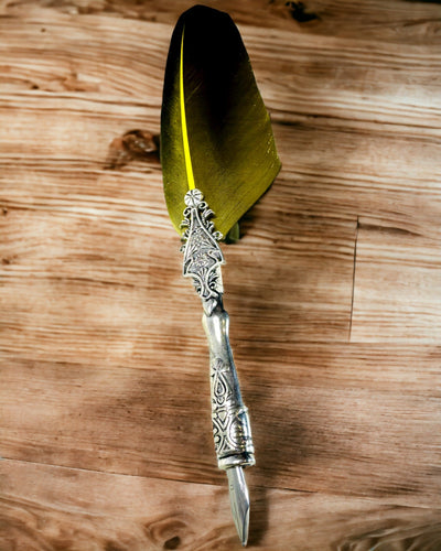 Caneta de Caligrafia Vintage com Pena de Ganso Natural – Presente Ideal para o Dia da Mãe ou do Professor. Gravura