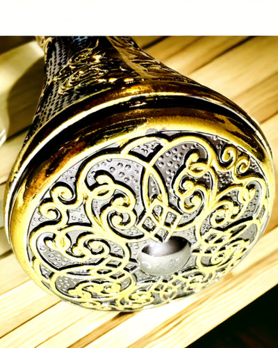 Bengala Luxuosa com Pega Dourada em Forma de Flor – Elegante e Moderna, 93 cm