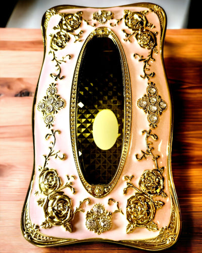 Caixa de Lenços Rosa Elegante com Rosas em Relevo – Toque Luxuoso para Sala de Estar, Hotel ou Clube