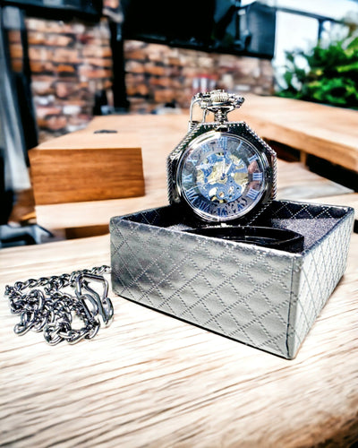 Relógio de Bolso Mecânico Clássico Octogonal Steampunk em Preto, Gravado