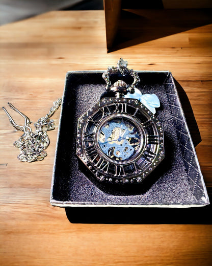Relógio de Bolso Mecânico Clássico Octogonal Steampunk em Preto, Gravado