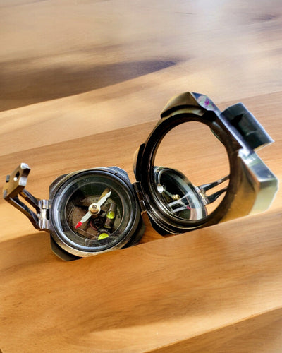 Compasso sólido e premium Capitão "Navigator" - com opção de personalização por gravação