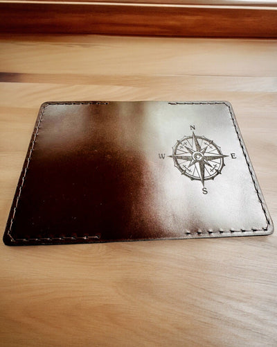 Estojo "Viajante" - Embalagem de Couro para Passaporte, personalização com gravação - 2 variantes de cor