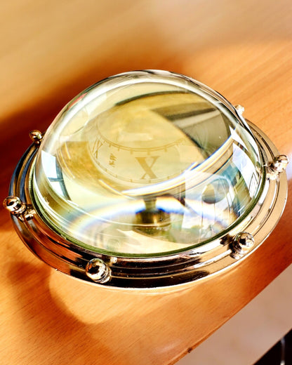 Bailey Compass Clock - Elegante Relógio com motivo de Bússola com Possibilidade de Gravação