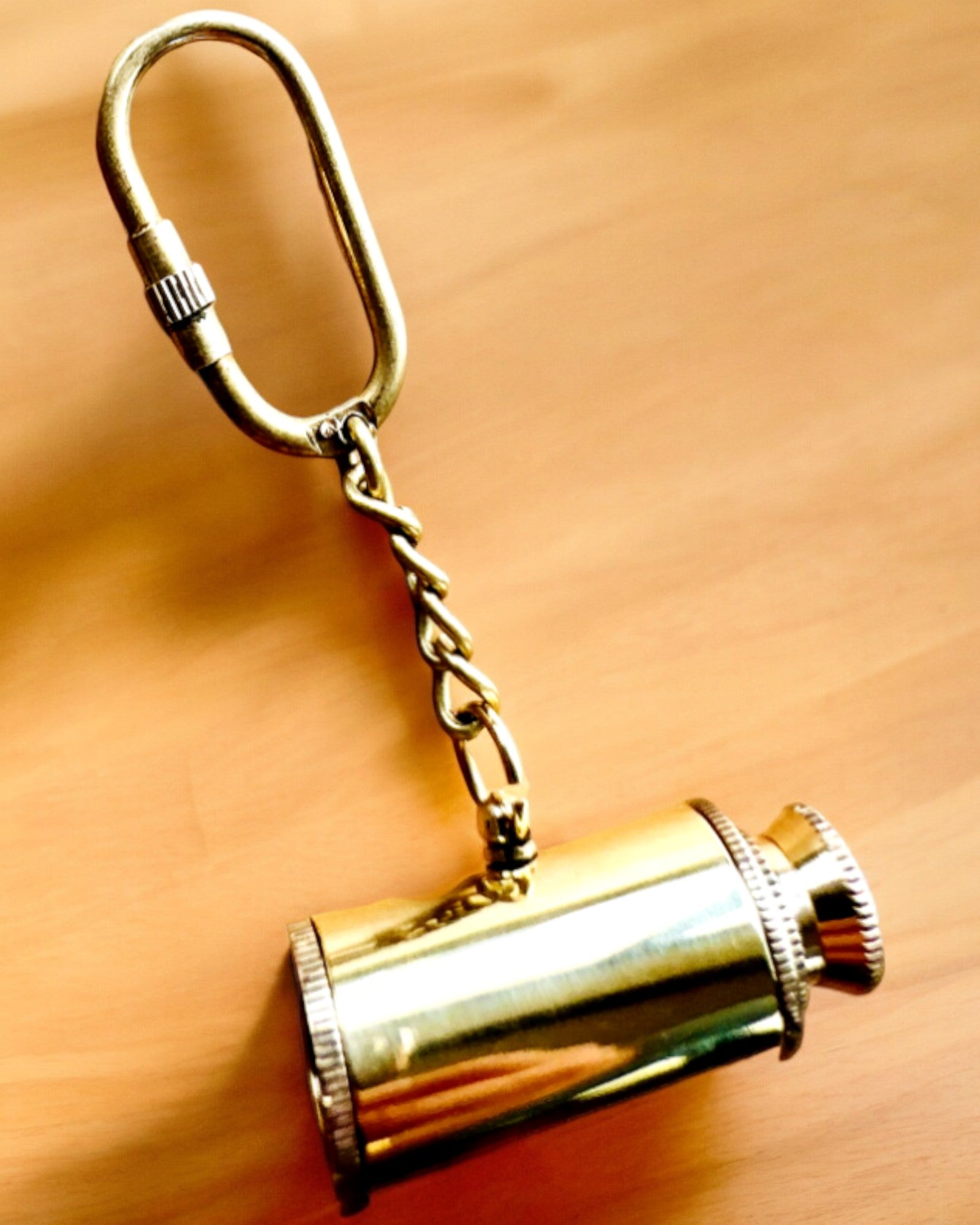 Telescópio de Bolso "Aventura Dourada" - porta-chaves com possibilidade de personalização