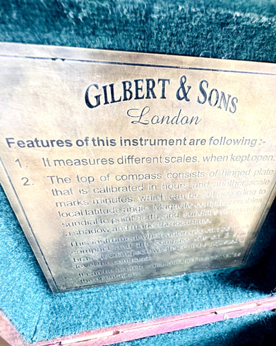 Grande Caixa de Madeira para Bússola "Gilbert & Sons" com Possibilidade de Gravação